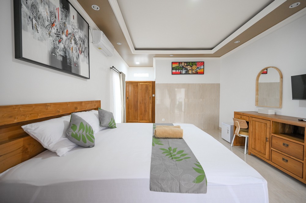 Karma Guest House RedPartner - Tap to explore photos