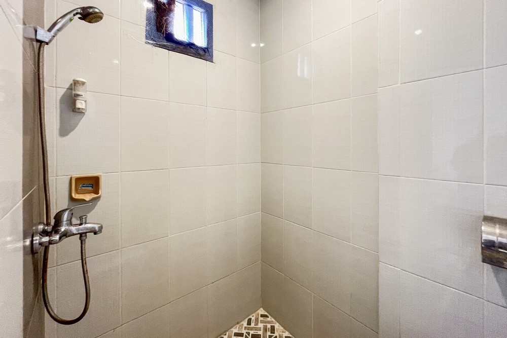 Urbanview Poma Hotel Room Type - Triple Room
