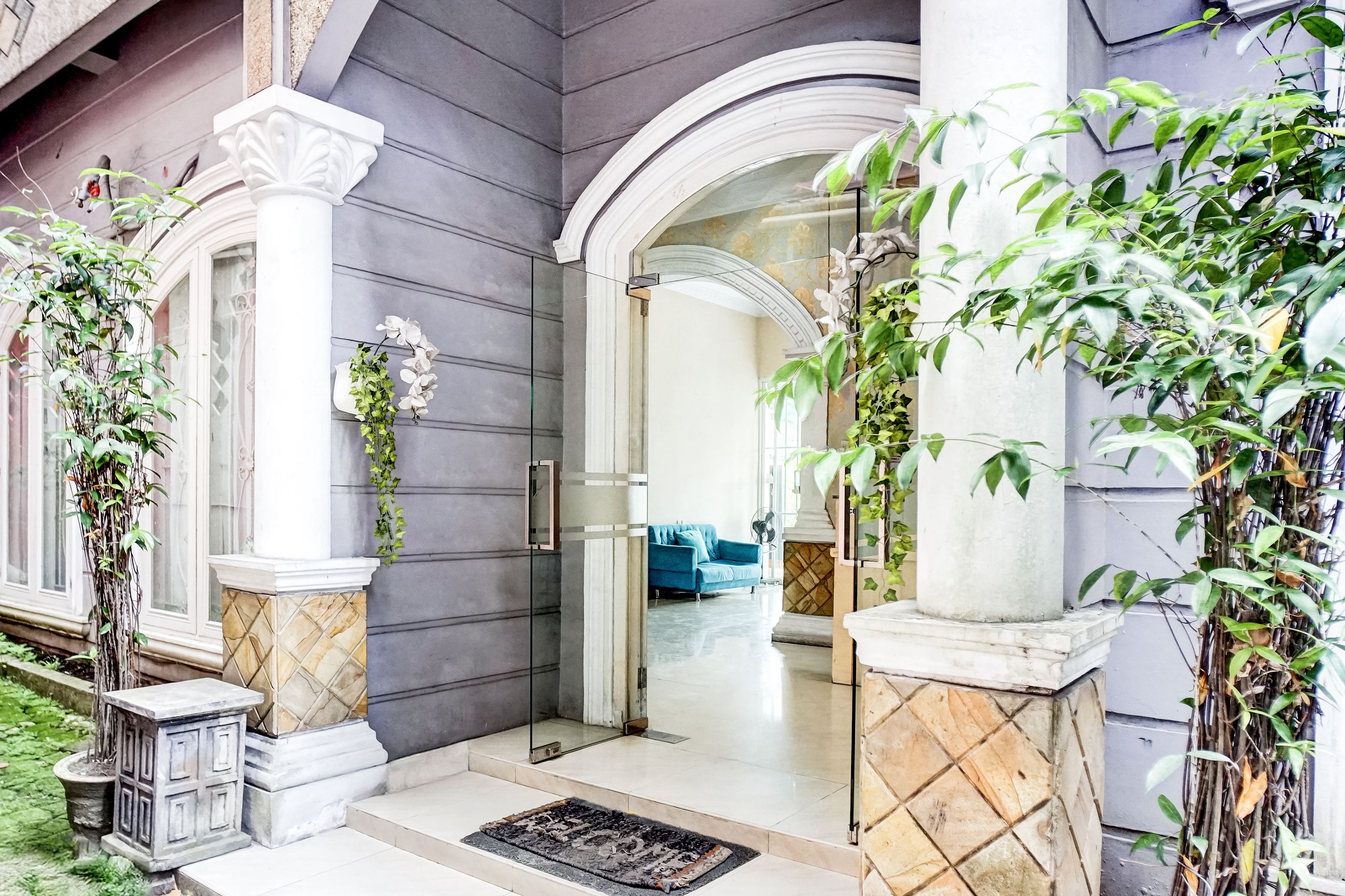 Hotel O 92158 Ralica Residence