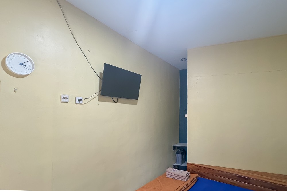 Hotel Kita Syariah RedPartner Tanggeung Room Type - Standard Room