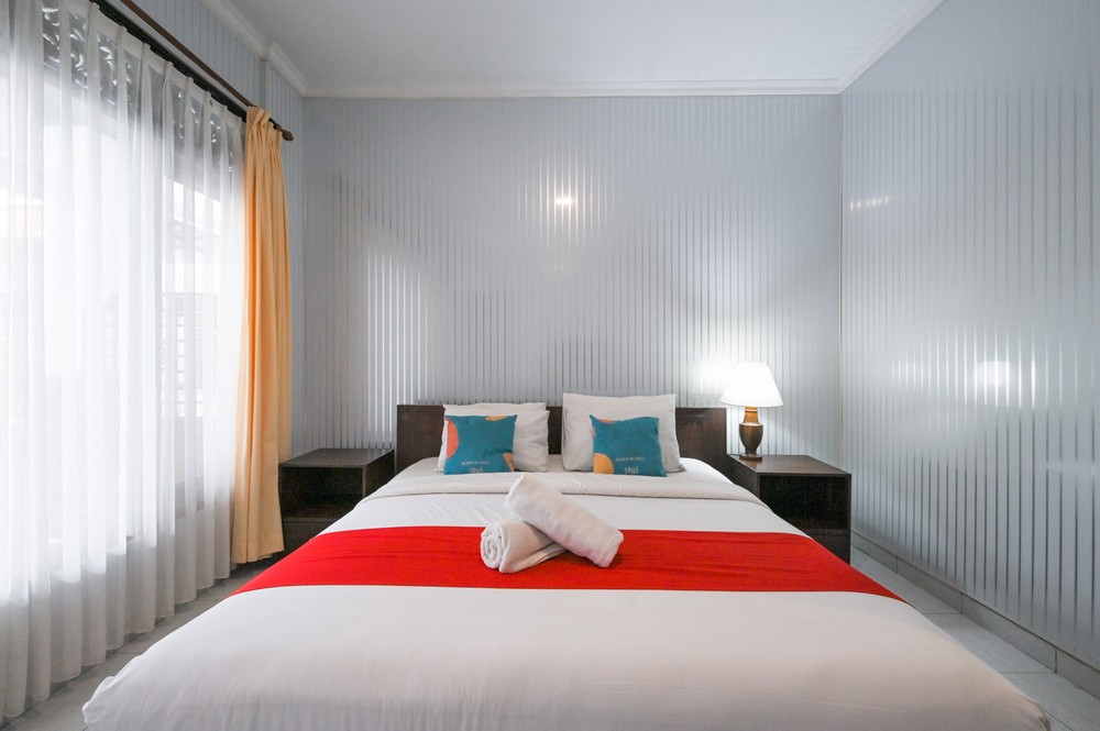 Sans Vibes Puri Mango Hotel Sanur Room Type - Deluxe Room