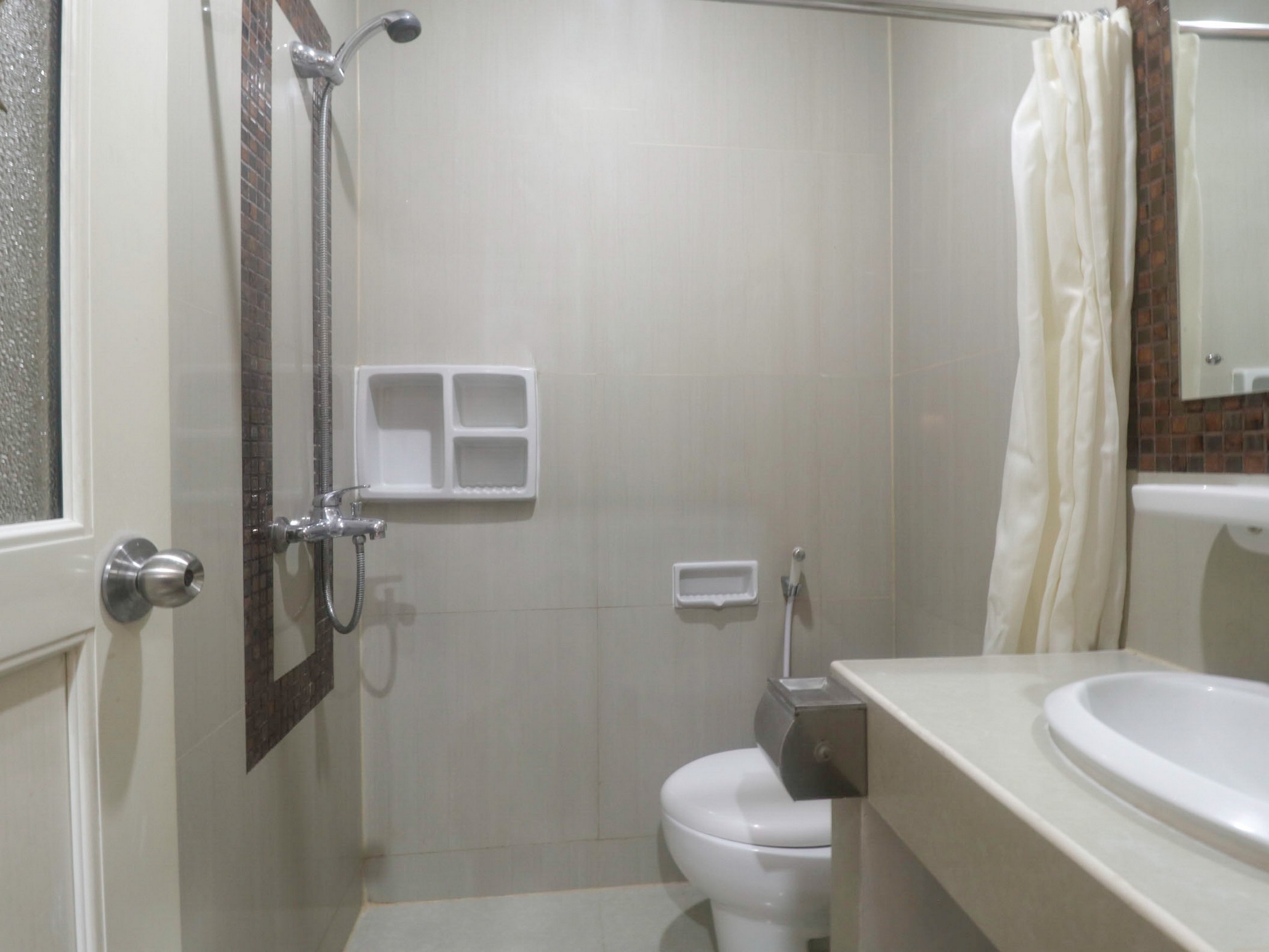 Cove Taman Room Type - Studio Internal Window