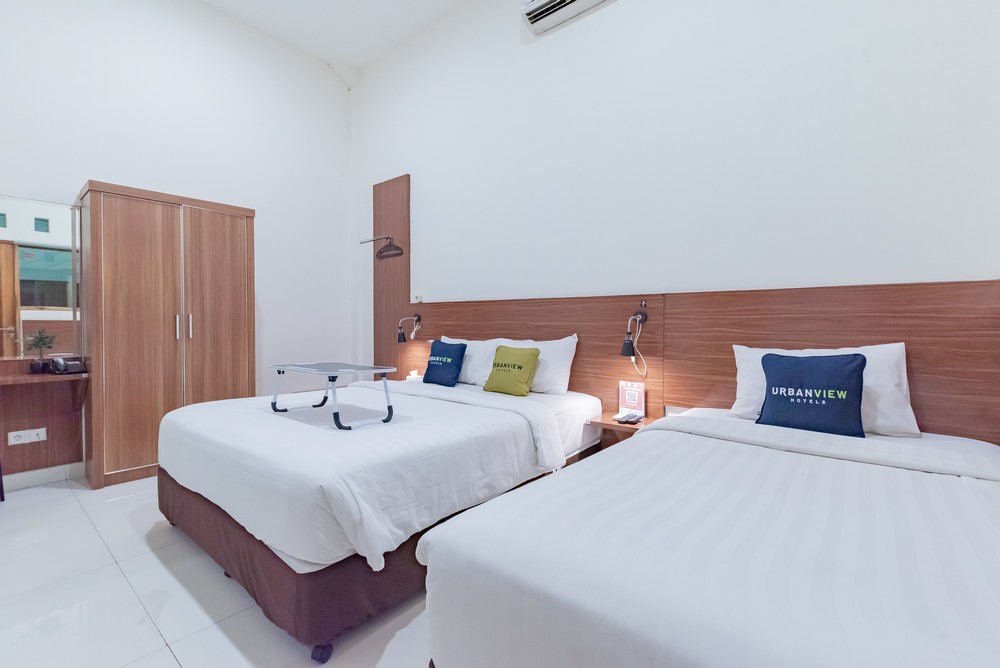Urbanview Darmo Residence Bandung Room Type - Family Room
