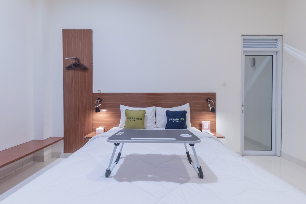 Urbanview Darmo Residence Bandung Room Type - Suite