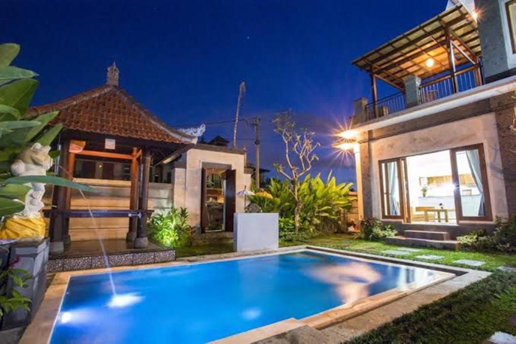 Wira Krisna Tranquil Private Villas by EPS - Tap to explore photos