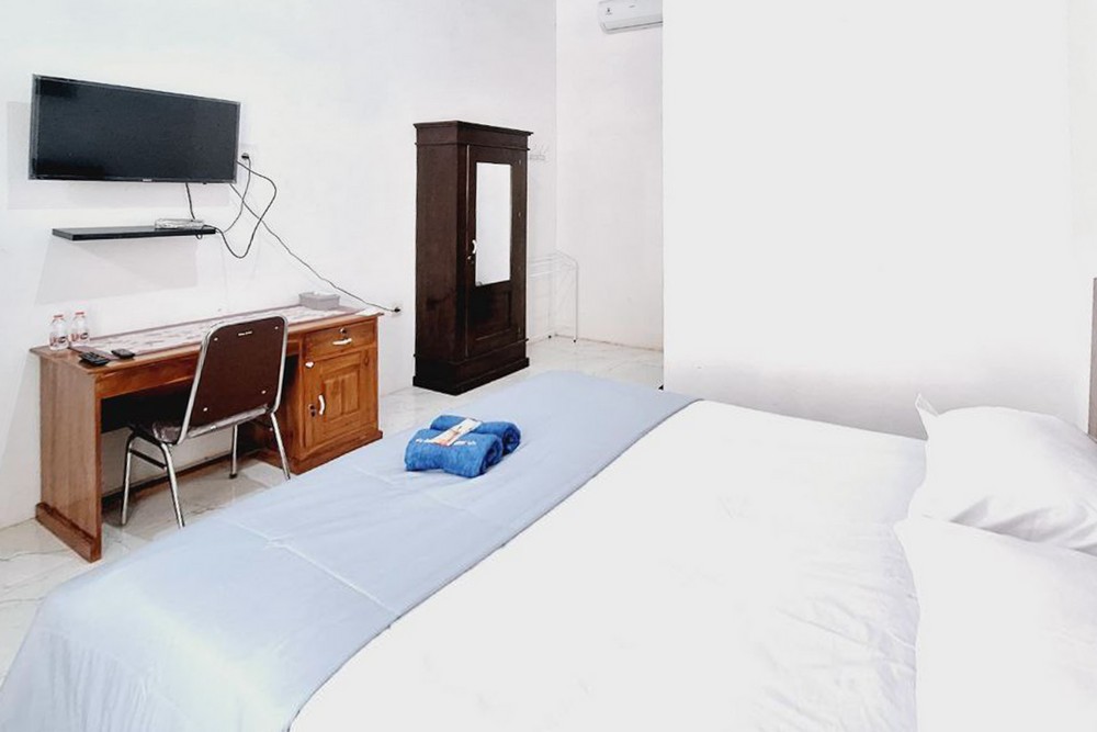 Ayani Guest House RedPartner - Tap to explore photos