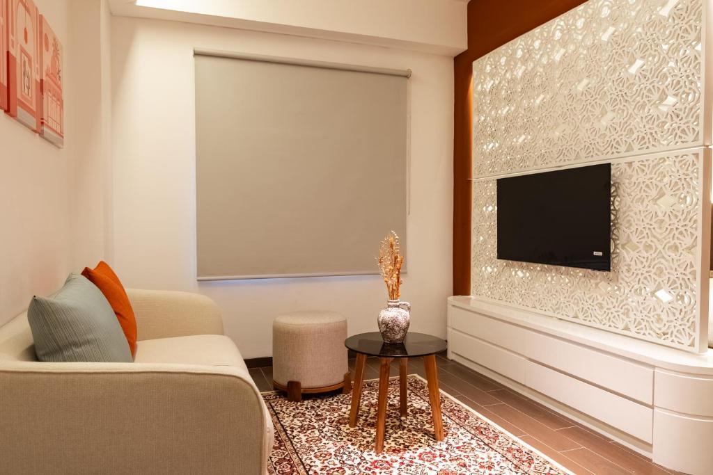 Omar Hotel Room Type - Executive Room