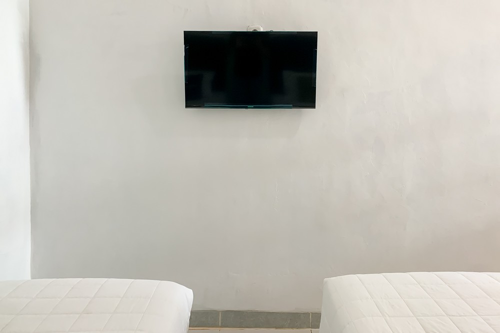 Urbanview Hotel Permata Syariah Garut Room Type - Deluxe Family Room