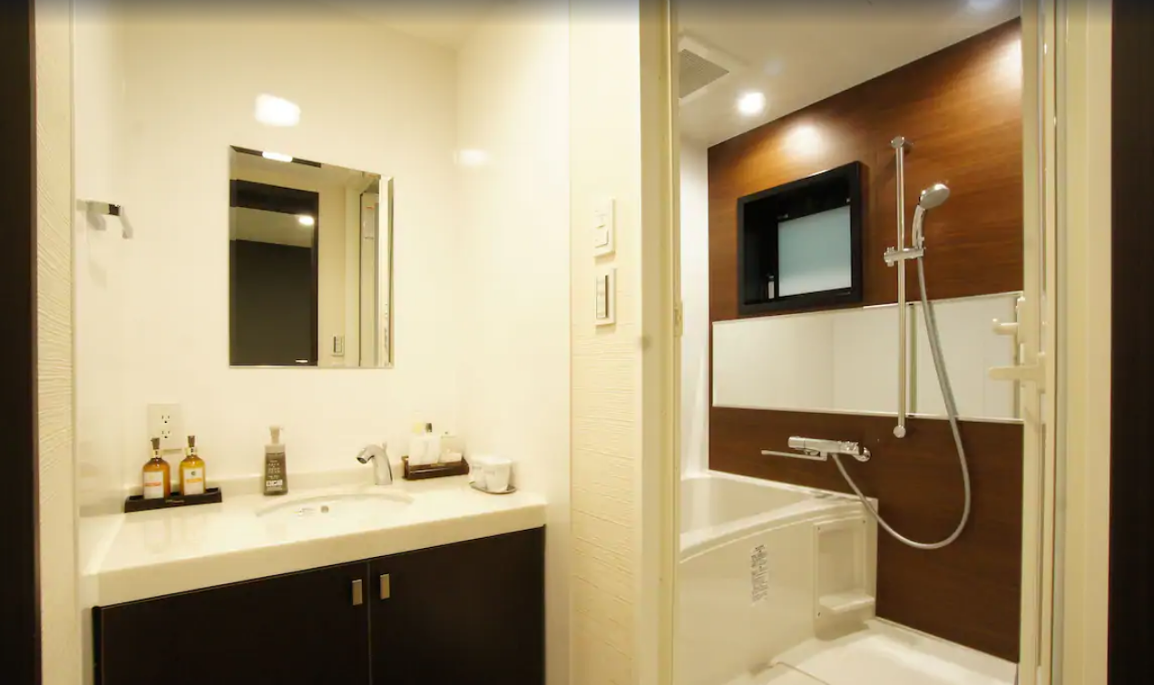 Hotel LiVEMAX Nagoya Sakae East