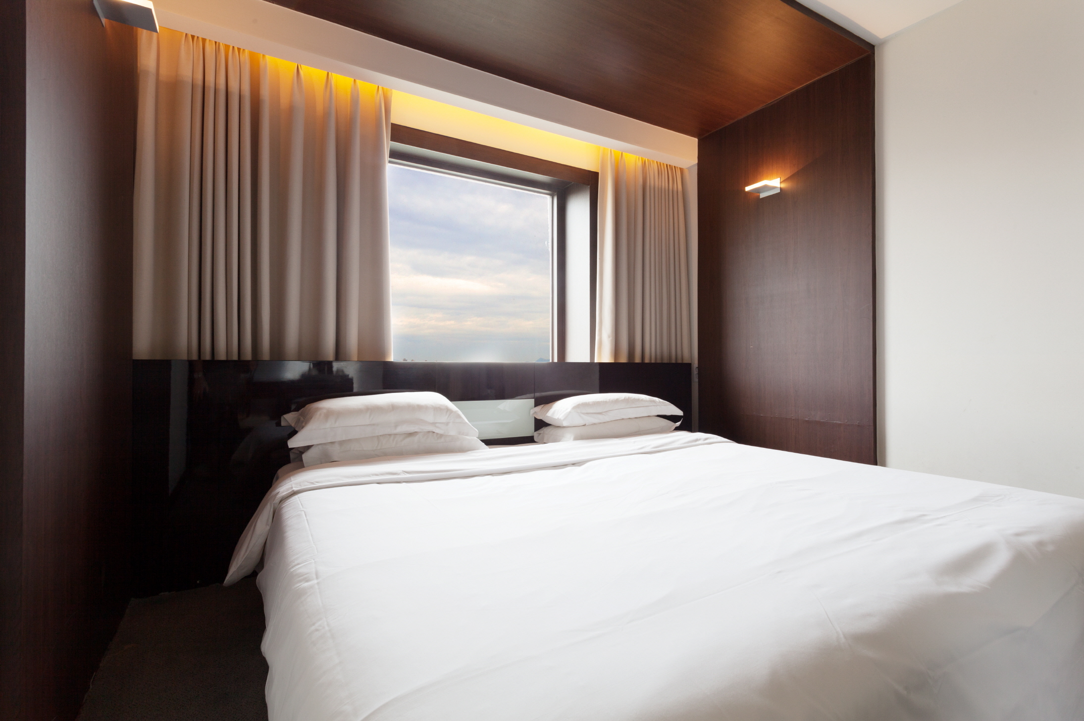 The Riverside Hotel Room Type - Superior Double Room