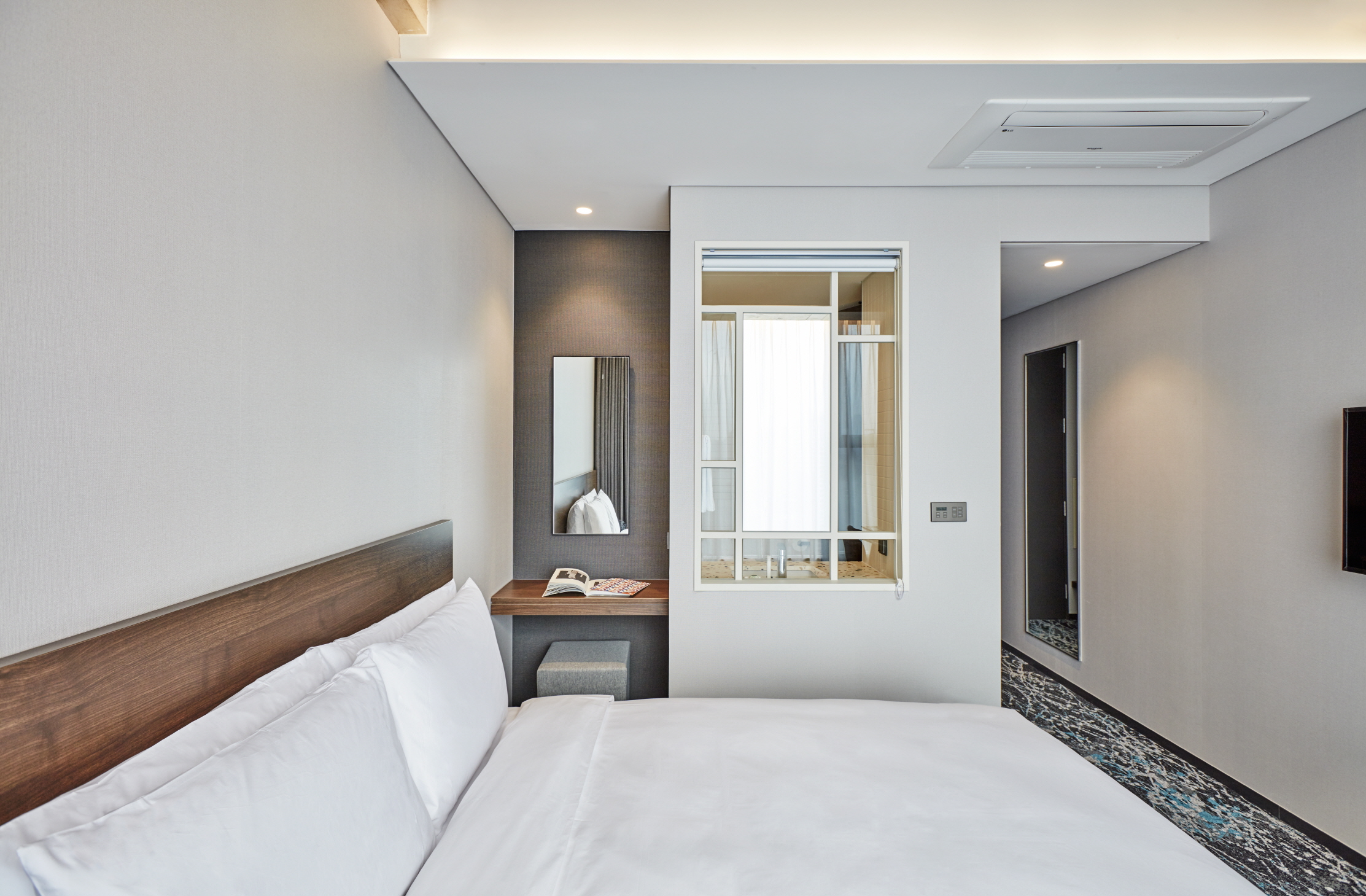 HOTEL in 9 Gangnam Room Type - Standard Double Room