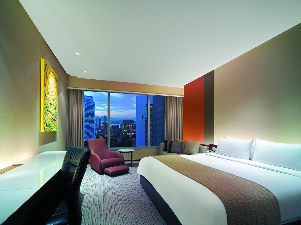 Traders Hotel Kuala Lumpur by Shangri-La Room Type - Room DELUXE
