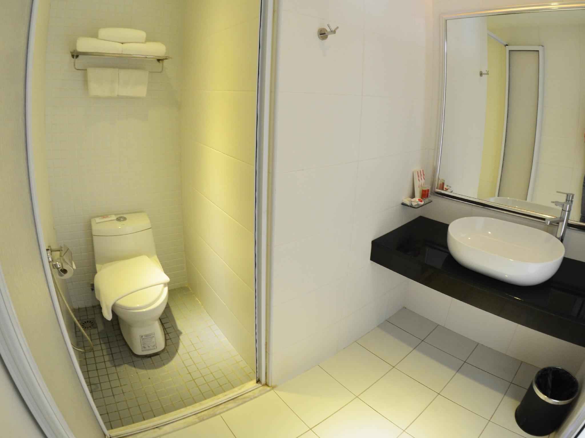 Hotel Sentral Georgetown @ City Centre Room Type - Triple Room
