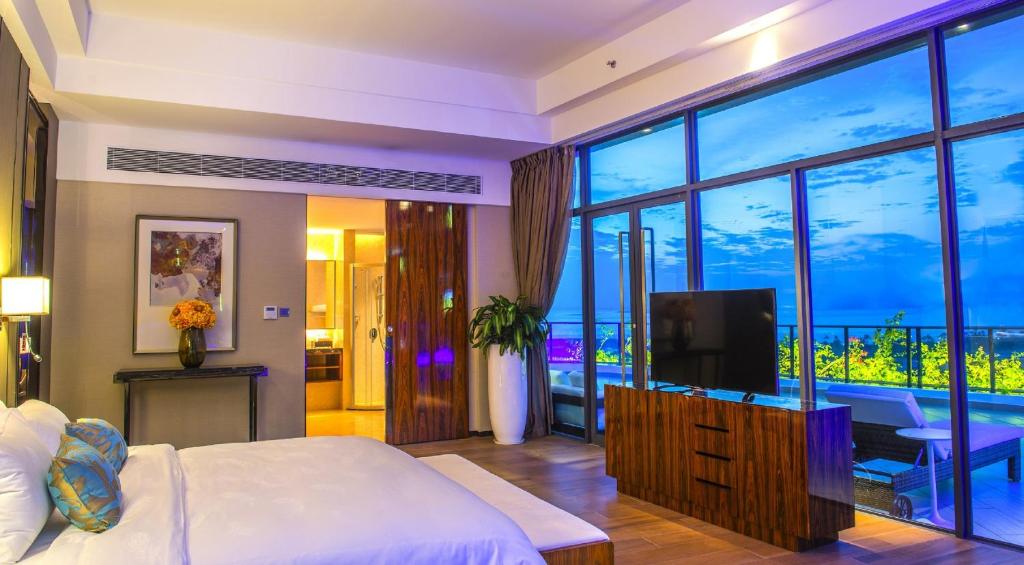 Forest City Marina Hotel Room Type - Superior Suite