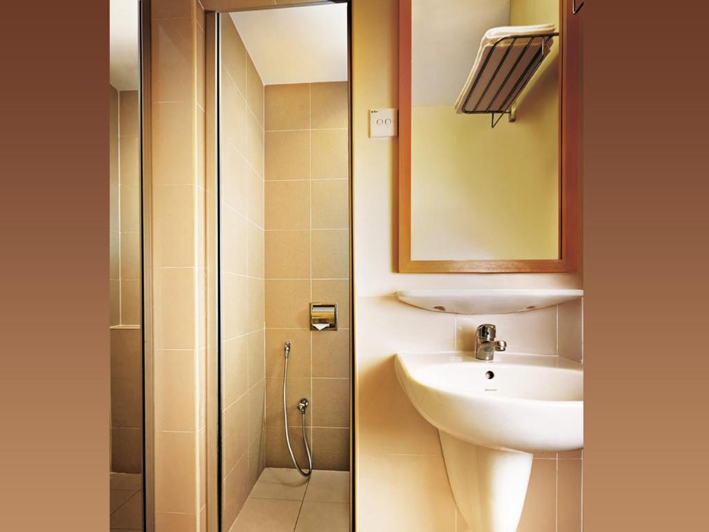 Resorts World Genting - First World Hotel Room Type - Standard Double or Twin Room
