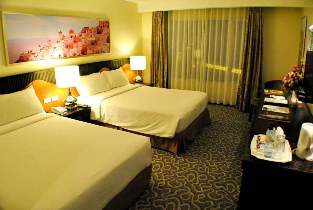 Hotel Elizabeth Cebu Room Type - Deluxe Double