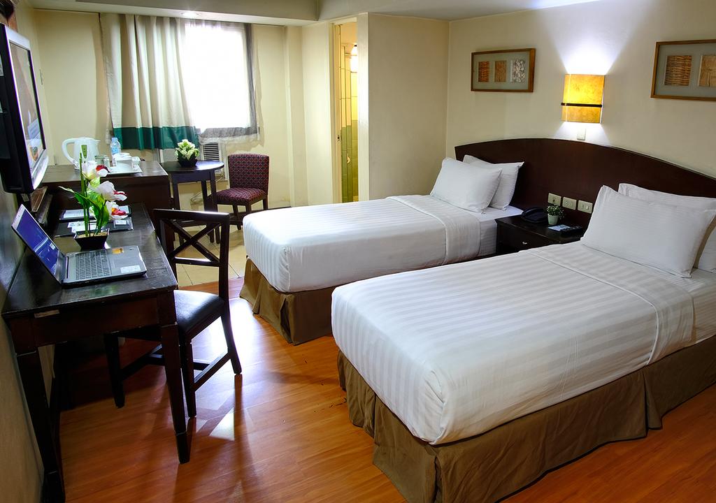 Fersal Hotel Manila Room Type - Deluxe Double Room