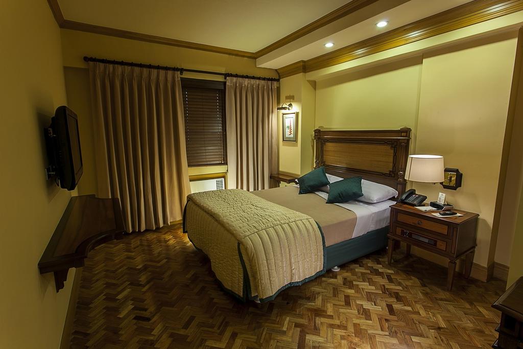 Herald Suites Room Type - Standard Room