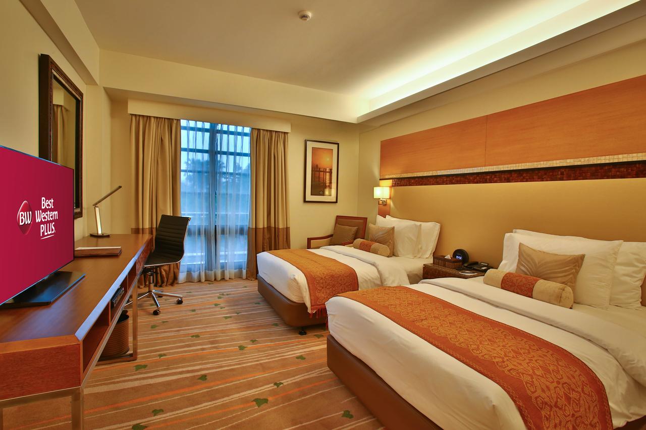 Best Western Plus The Ivywall Hotel