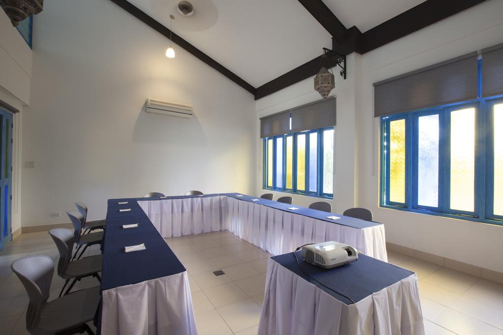 Microtel by Wyndham Puerto Princesa Palawan