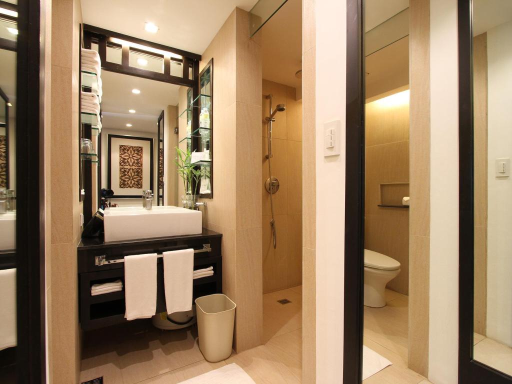 The District Boracay Room Type - Deluxe King Room