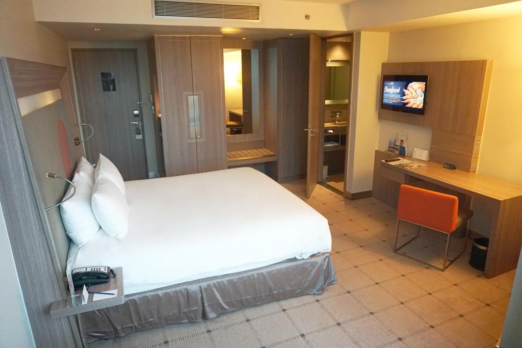 Novotel Bangkok Platinum Pratunam Room Type - Standard Room, 1 King Bed