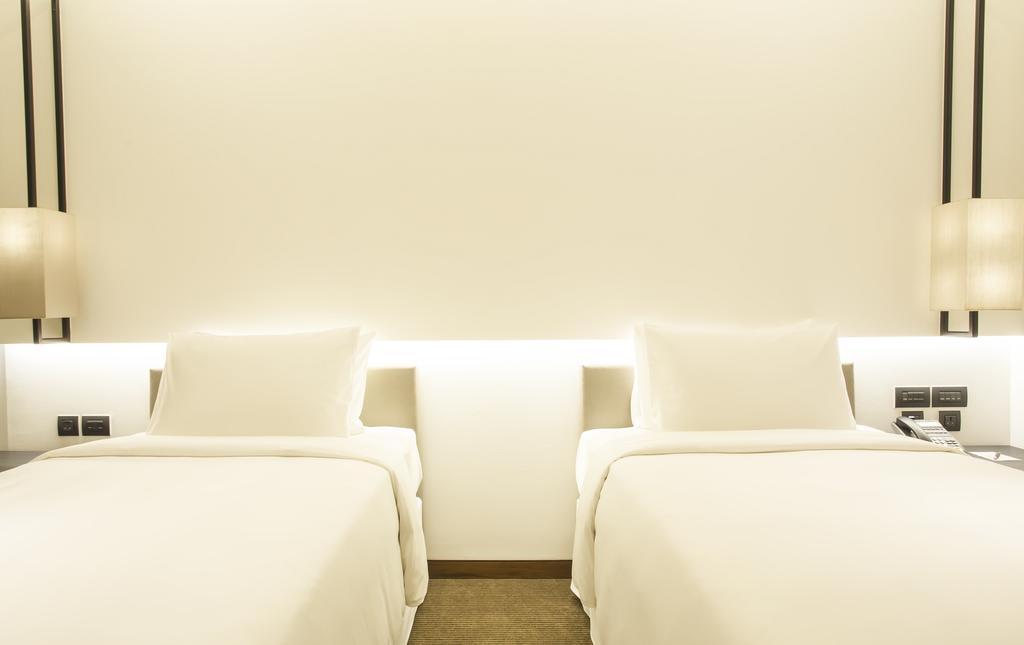 Amara Bangkok Hotel Room Type - Room DELUXE