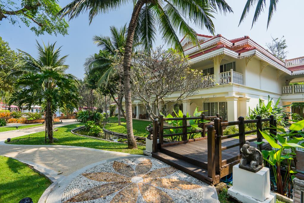 Wora Bura Resort & Spa