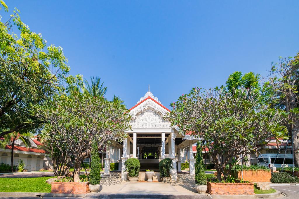Wora Bura Resort & Spa