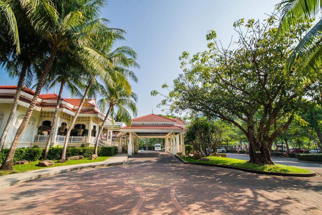 Wora Bura Resort & Spa
