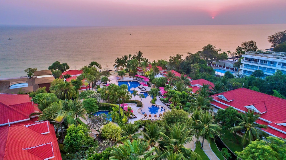 Wora Bura Resort & Spa