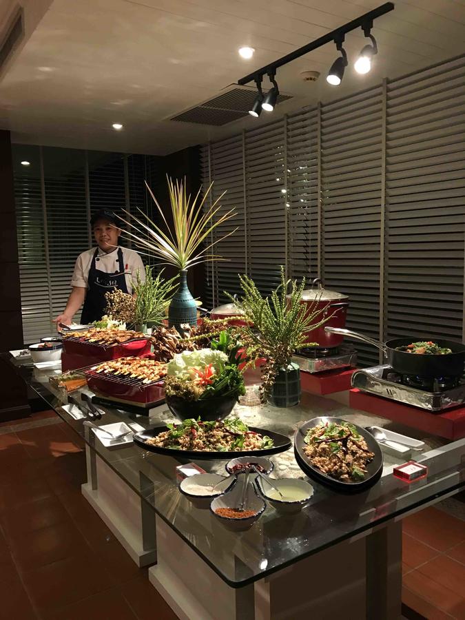 Loligo Resort Hua Hin + A Fresh Twist by Let's Sea