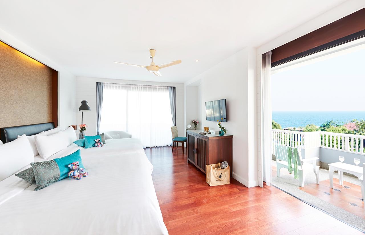 Loligo Resort Hua Hin + A Fresh Twist by Let's Sea