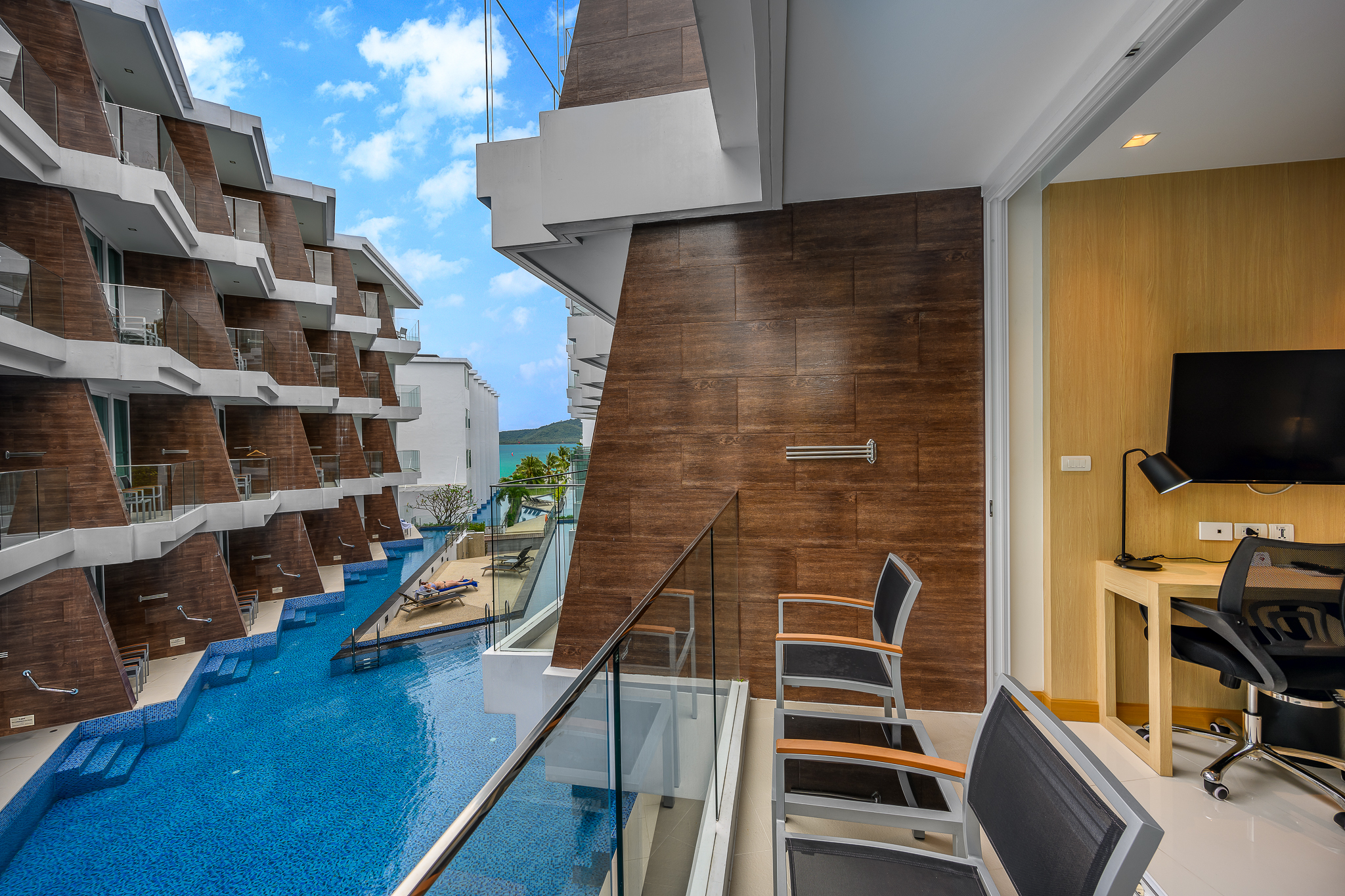The Beachfront Hotel Phuket Room Type - Superior Room