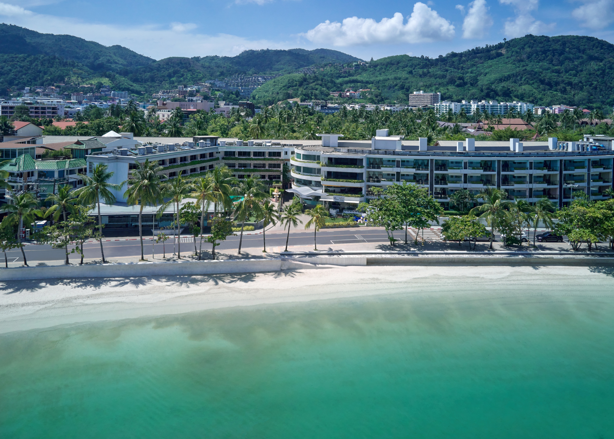 Khách sạn Homm Bliss Southbeach Patong Phuket