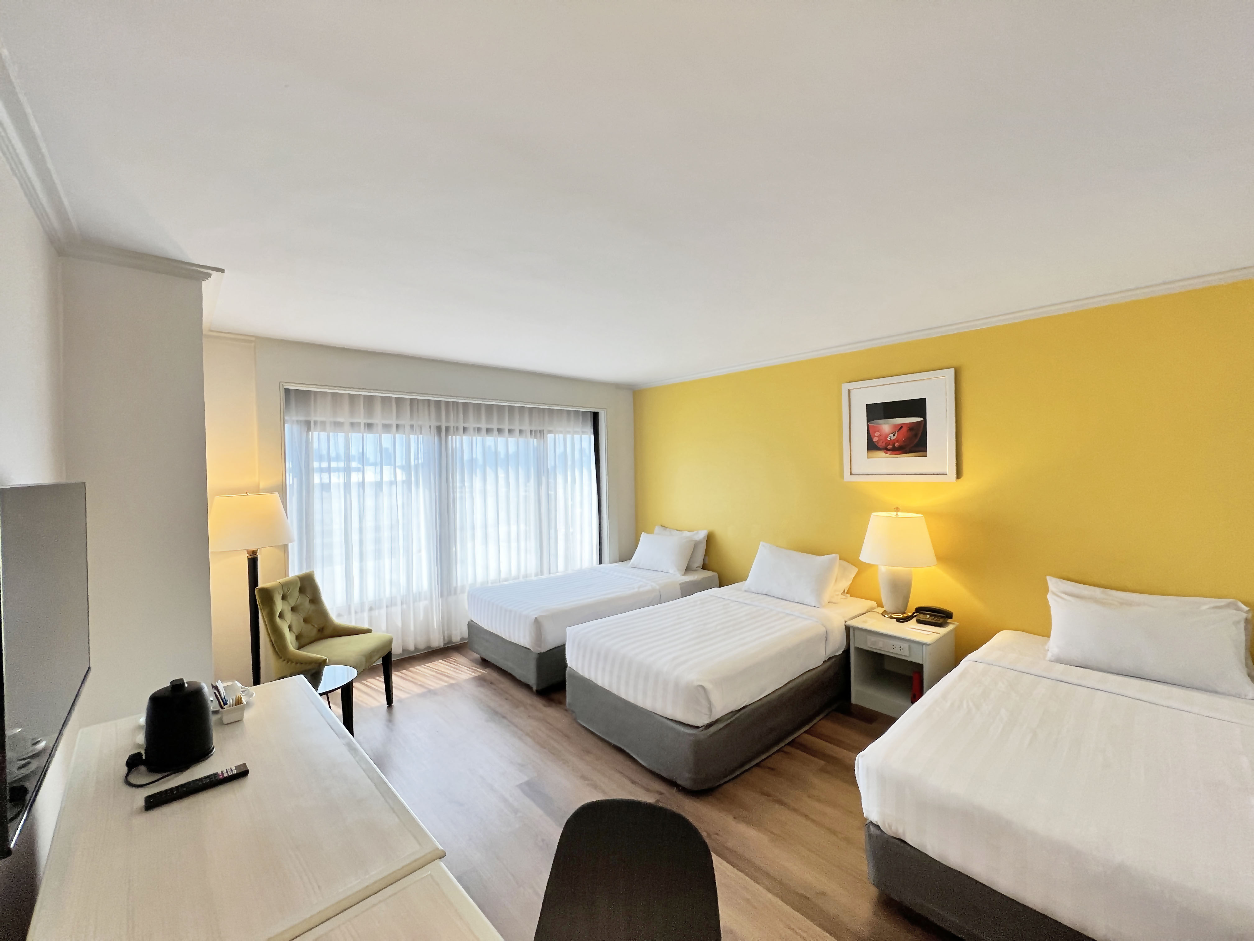 Grand China Bangkok Room Type - Superior Triple Room