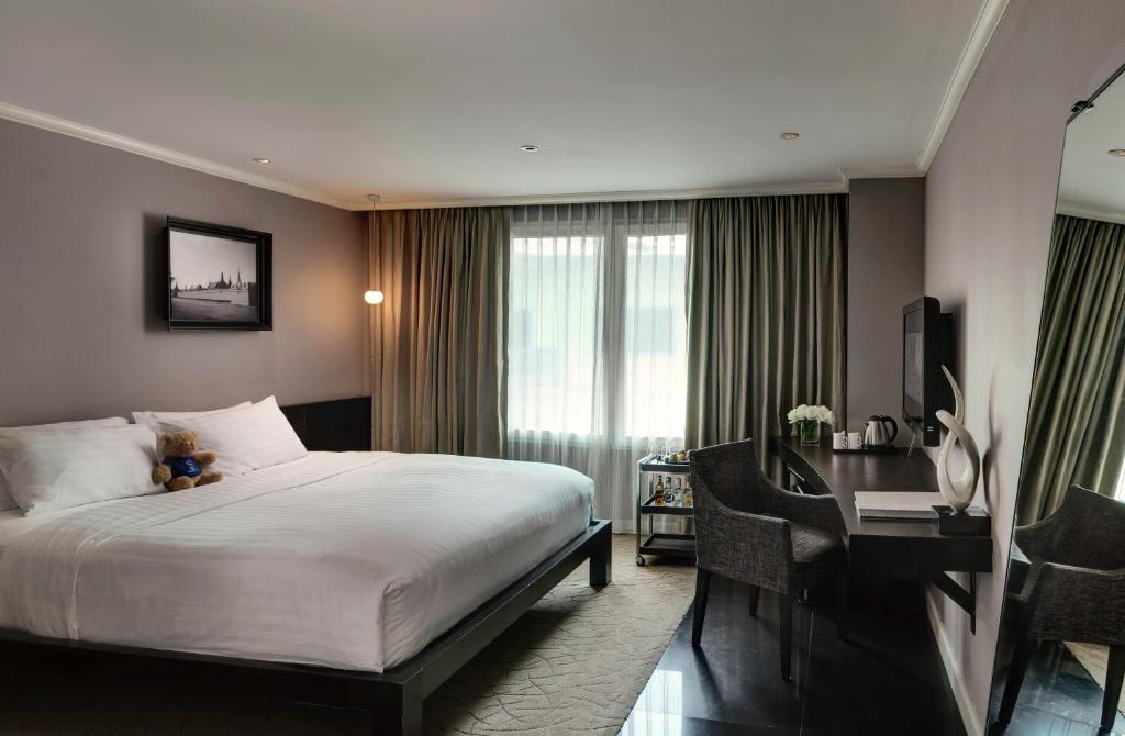 S15 Sukhumvit Hotel Room Type - Deluxe Room