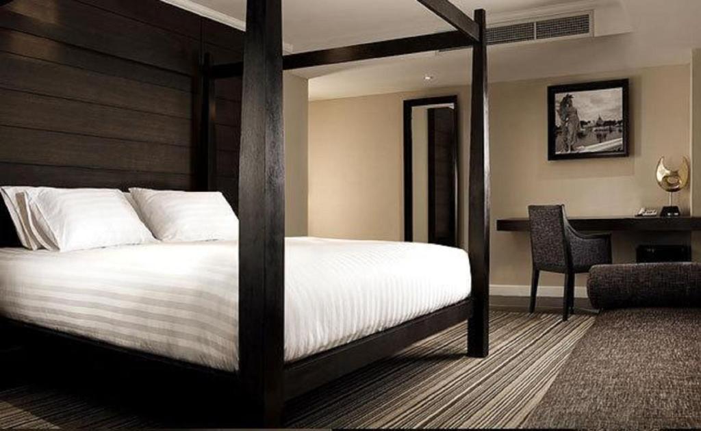S15 Sukhumvit Hotel Room Type - Junior Suite Double Room
