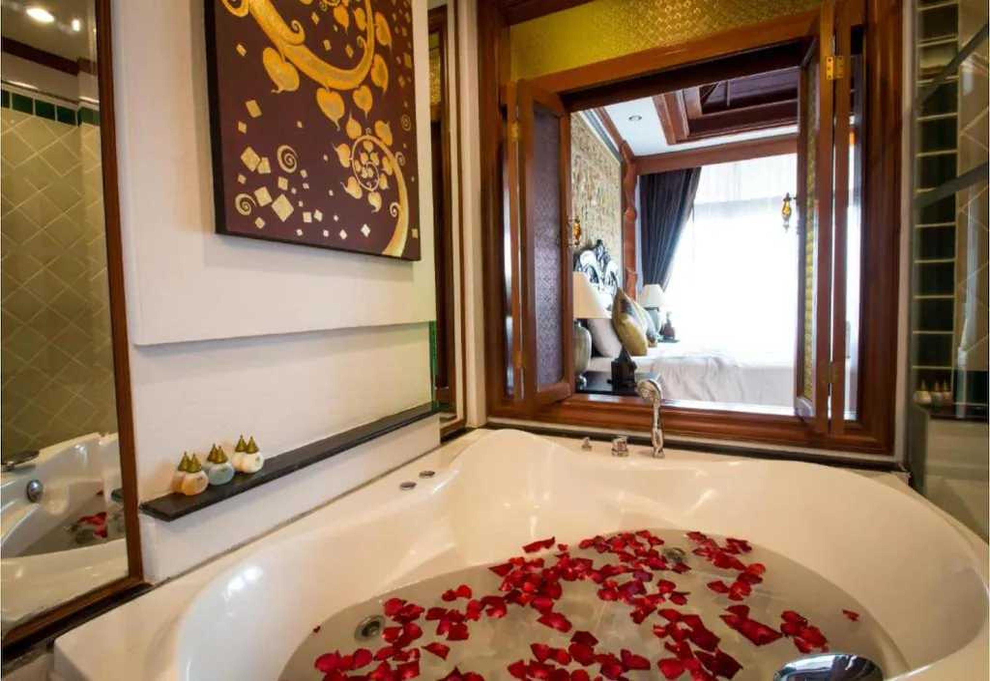 Sunday Villa Sirilanna Hotel Room Type - Luxury King Bed with Spa Bath & Private Balcony Sunday Villa Sirilanna Hotel Room Type - Luxury King Bed with Spa Bath & Private Balcony