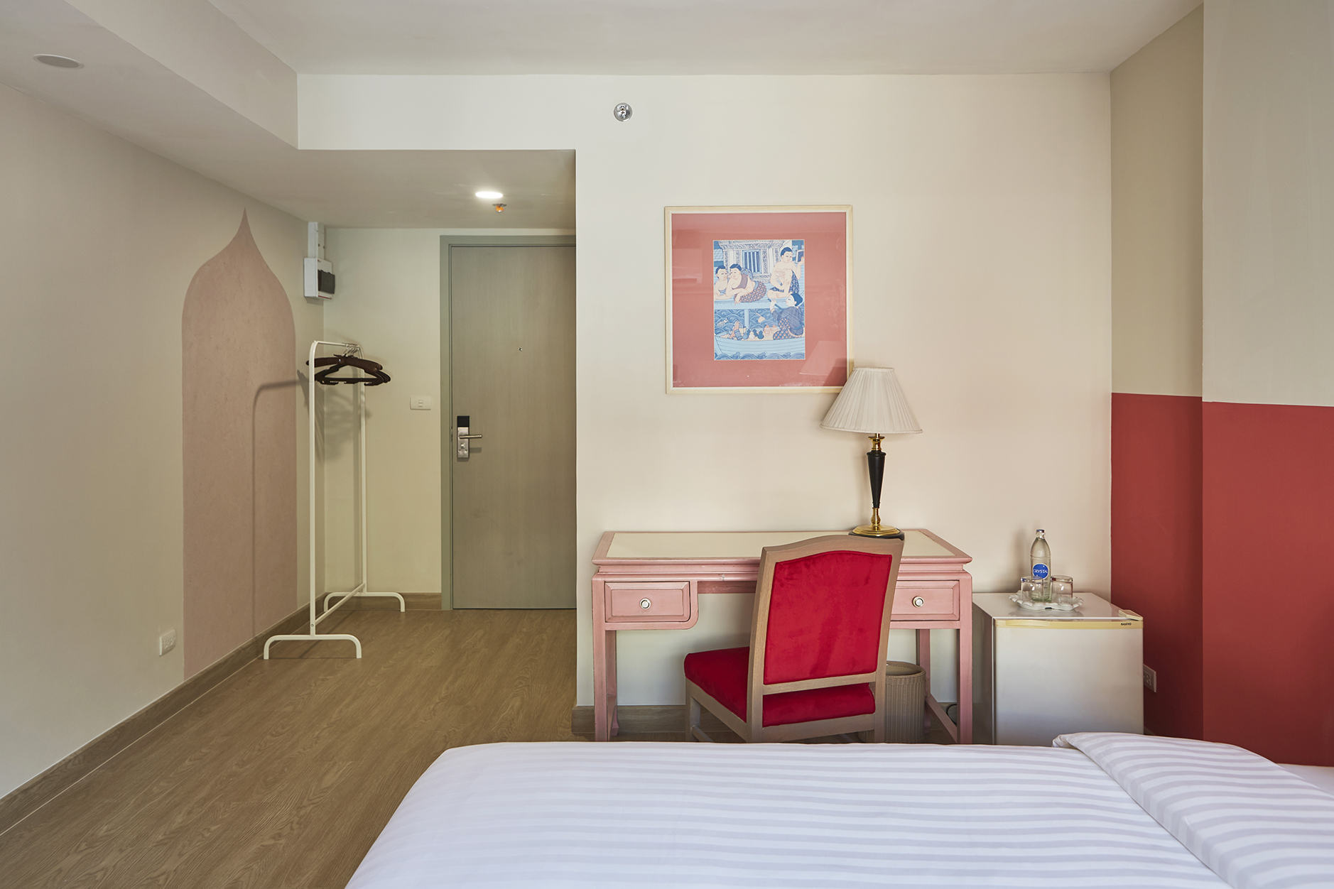 56 Surawong Hotel  Room Type - Room STANDARD