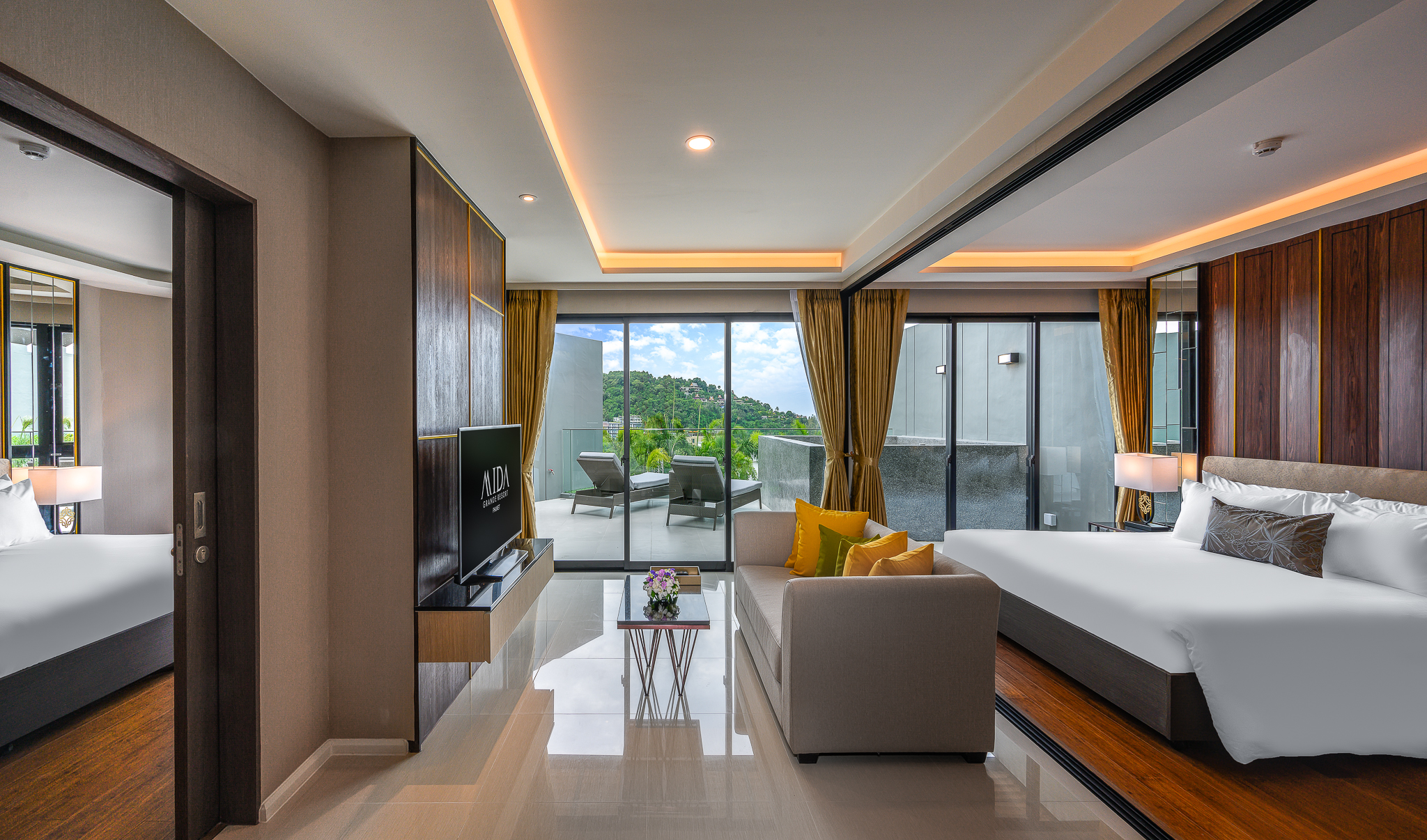 Mida Grande Resort Phuket Room Type - Grande 2 Bedroom Suite Ocean View with Jacuzzi Mida Grande Resort Phuket Room Type - Grande 2 Bedroom Suite Ocean View with Jacuzzi