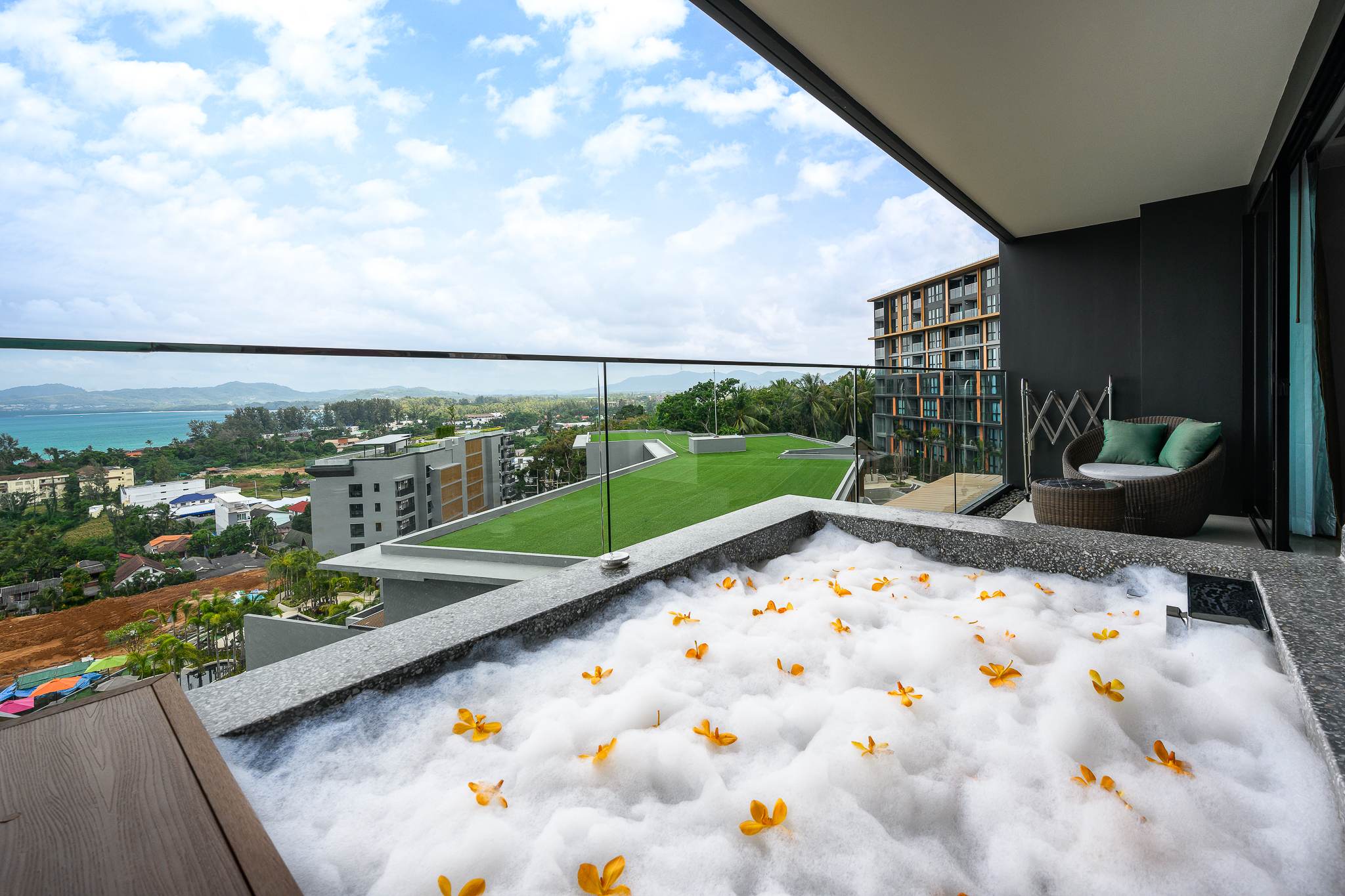 Mida Grande Resort Phuket Room Type - Grande 3 Bedroom Suite Ocean View with Jacuzzi Mida Grande Resort Phuket Room Type - Grande 3 Bedroom Suite Ocean View with Jacuzzi