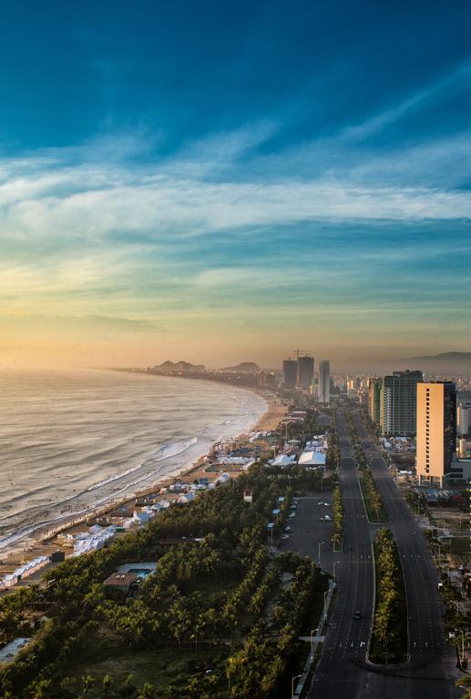 Altara Suites Da Nang By AHG