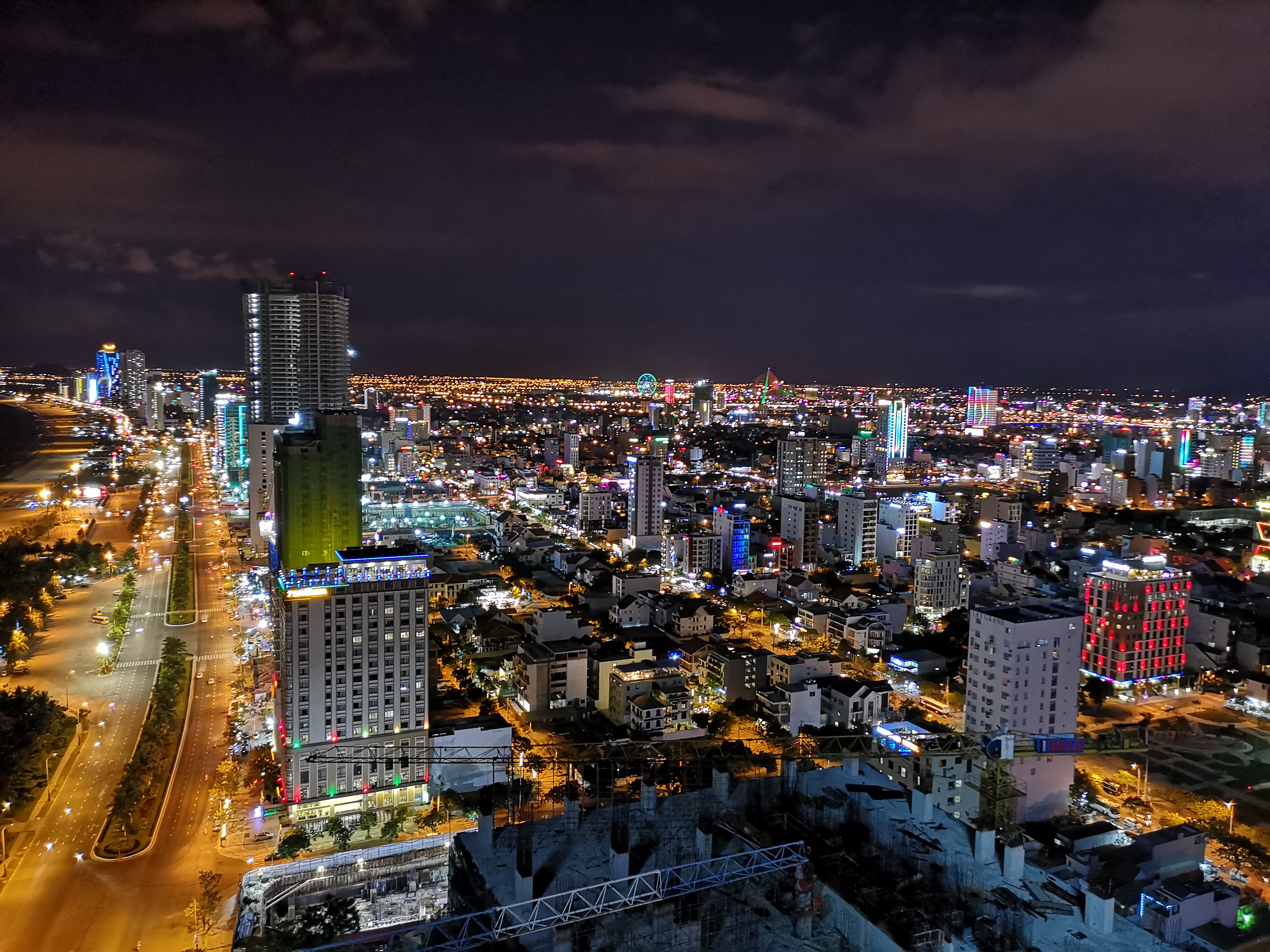 Altara Suites Da Nang By AHG