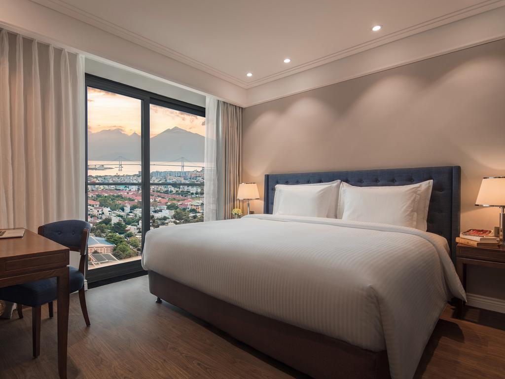 Altara Suites Da Nang By AHG