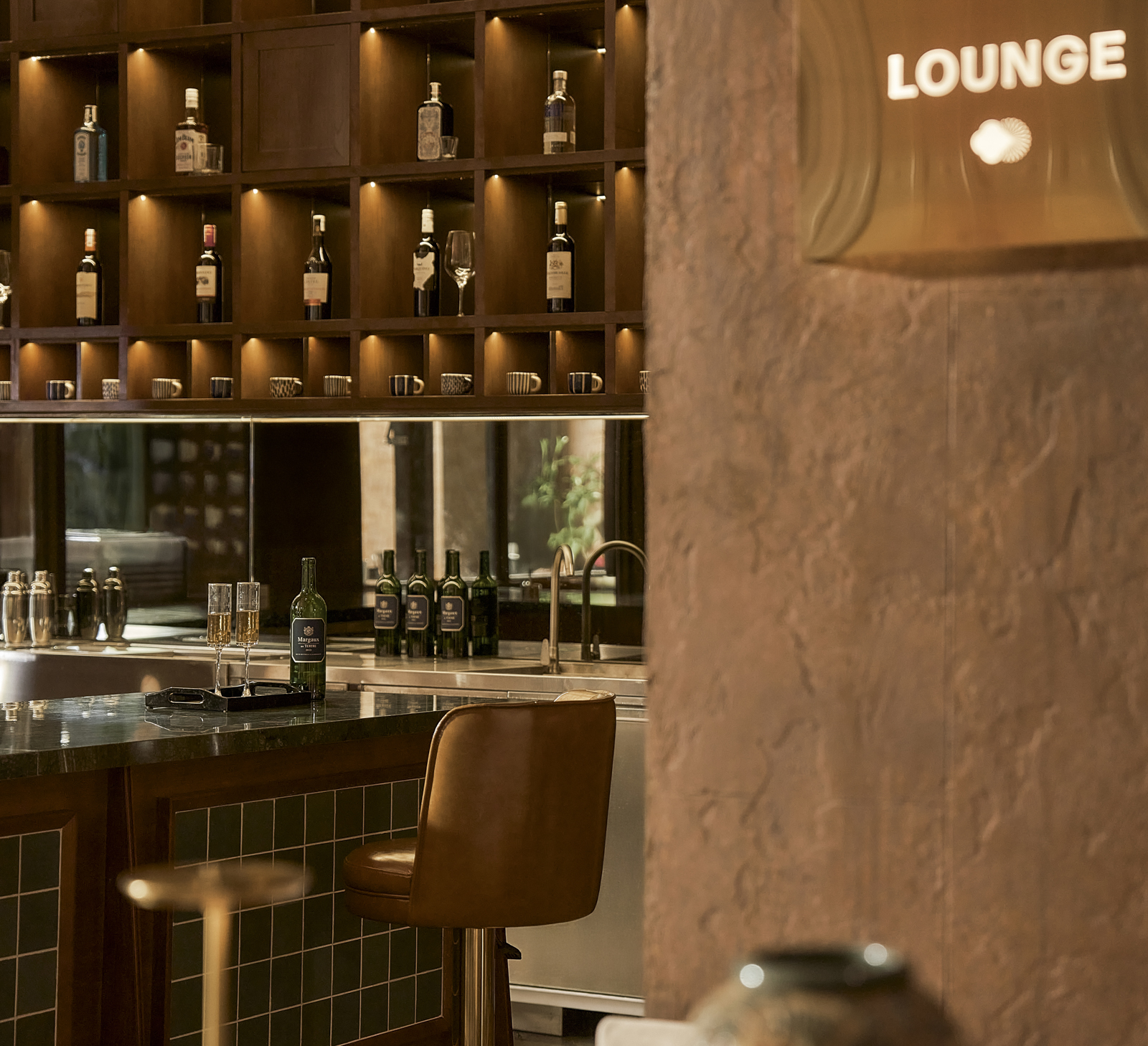 M Village Hotel Thi Sach