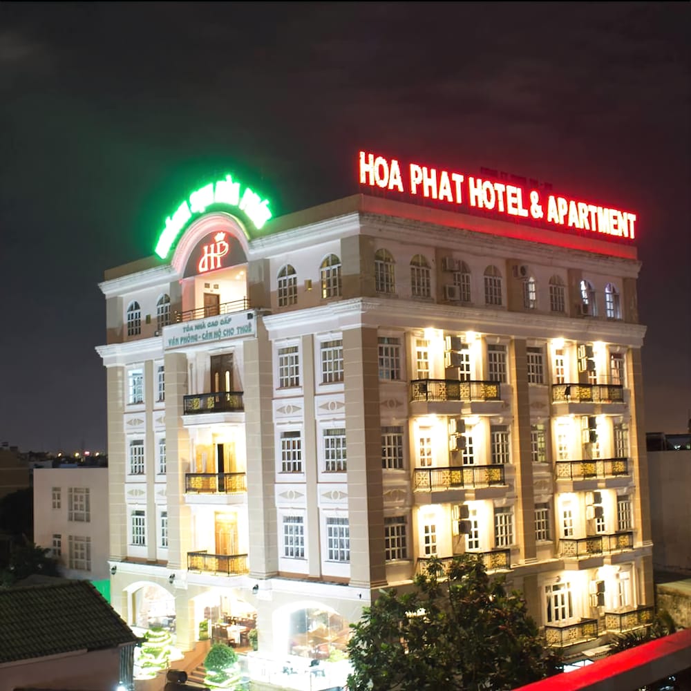 Hoa Phat Hotel and Apartment