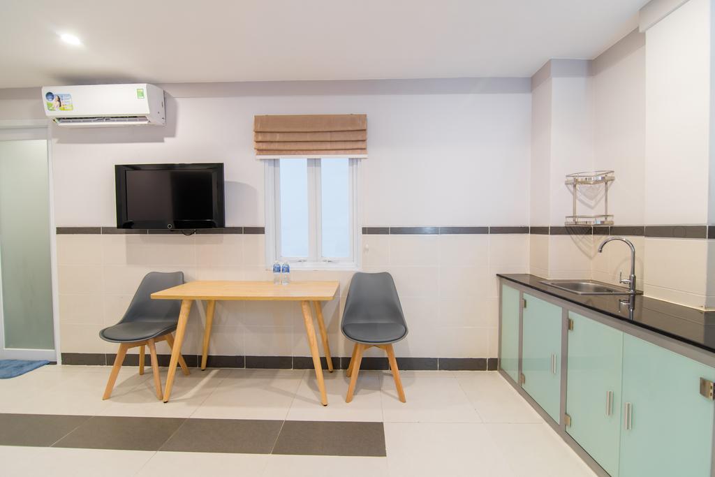 RedDoorz Plus Near Lotte Mart D7