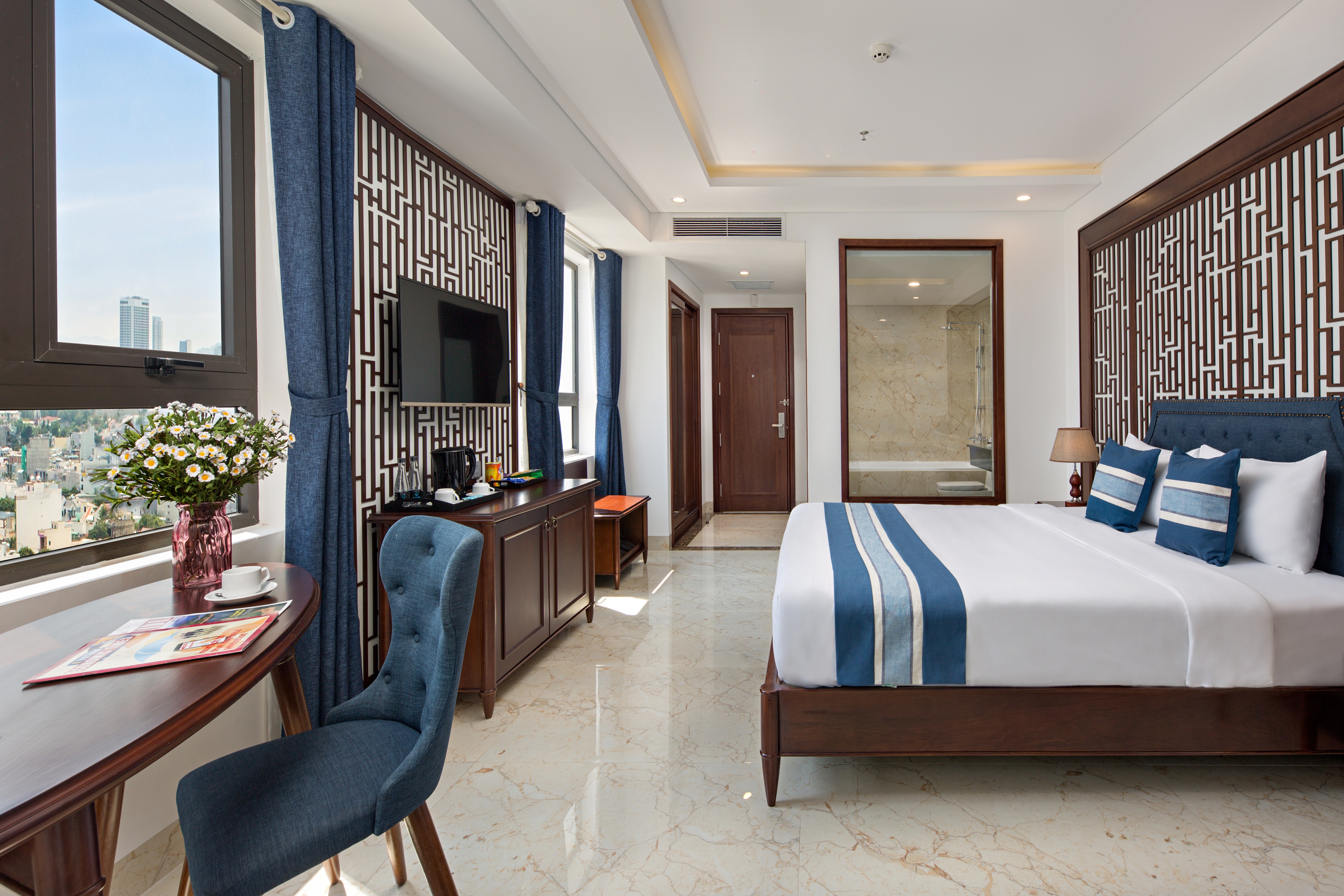 Eden Ocean View Hotel Da Nang Room Type - Premium Double With Partial Sea View