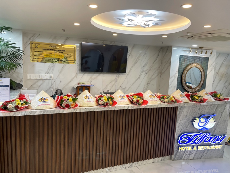 Tiffany Hotel & Restaurant